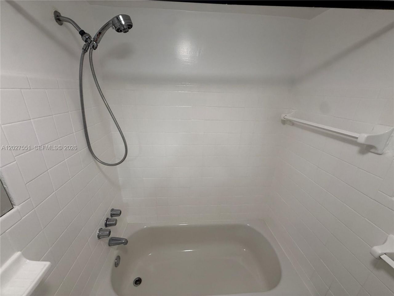 143 SW 9th St , Unit 304, Miami, FL 33130 Photo