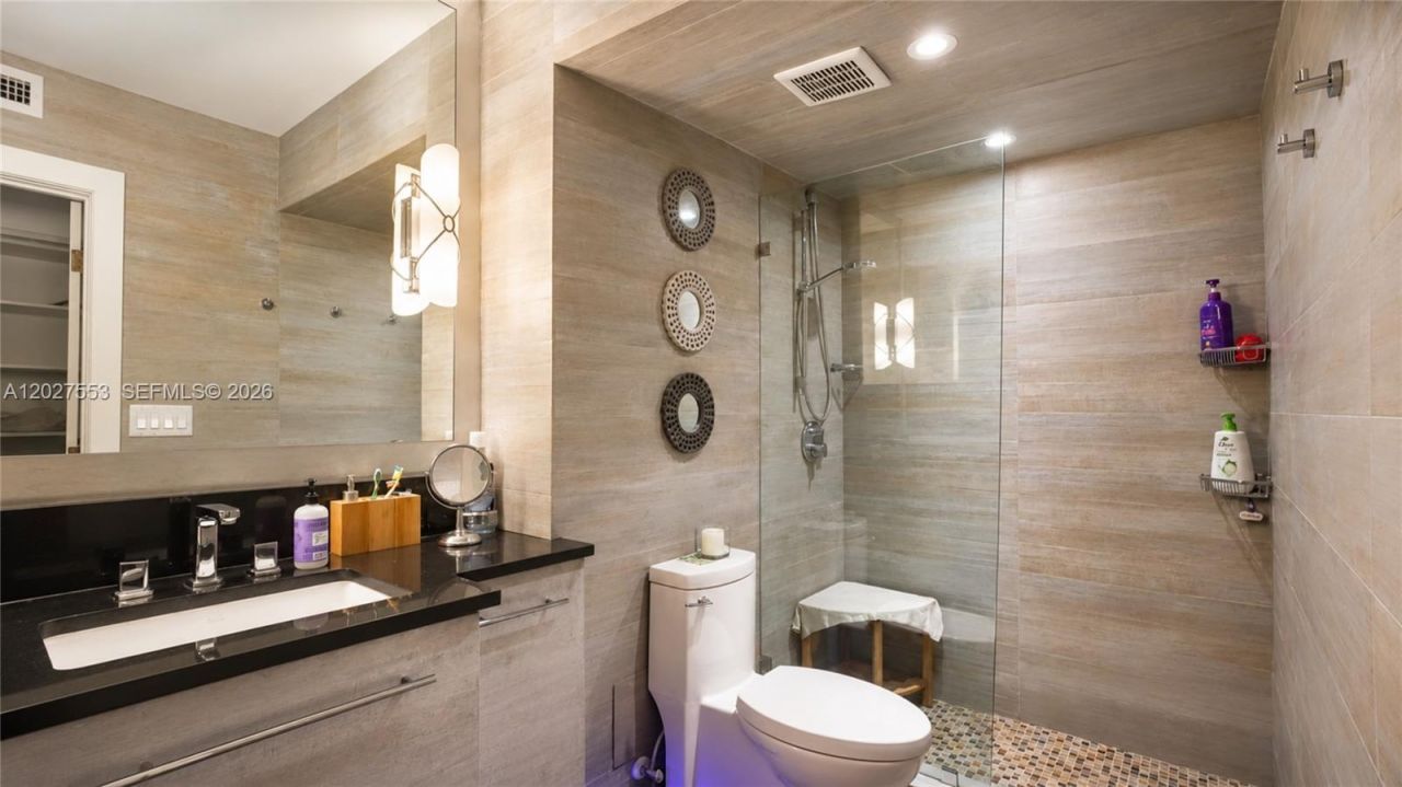 100 Lincoln Rd , Unit 533, Miami Beach, FL 33139 Photo
