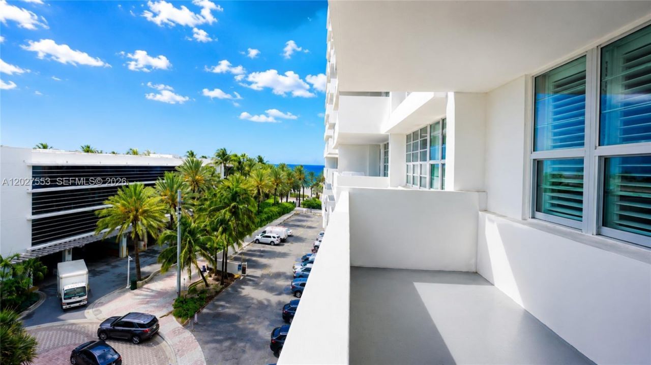 100 Lincoln Rd , Unit 533, Miami Beach, FL 33139 Photo
