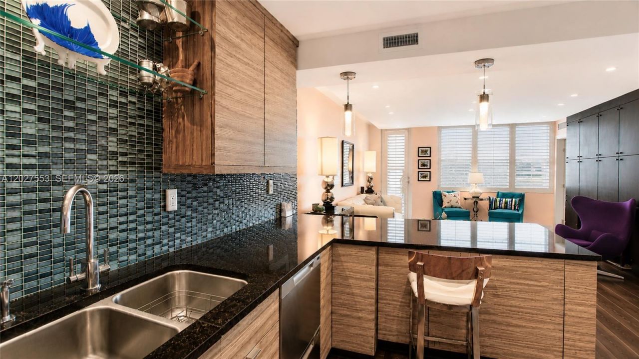 100 Lincoln Rd , Unit 533, Miami Beach, FL 33139 Photo