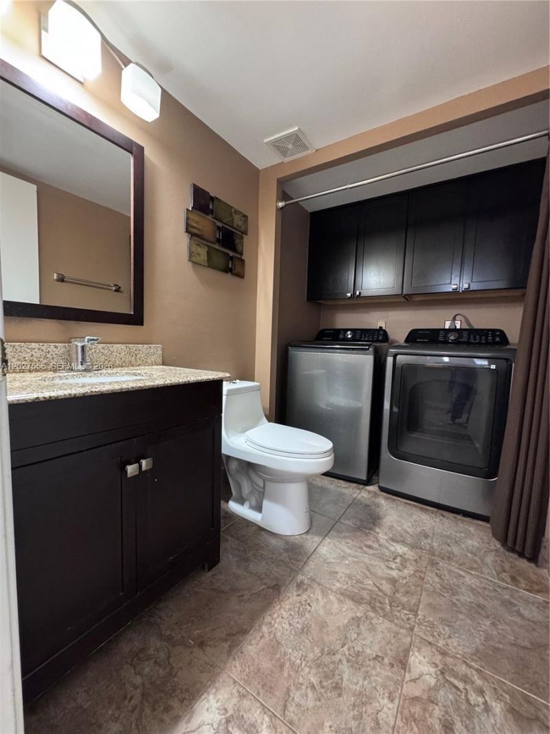 1532 W Harmony Lake Cir , Davie, FL 33324 Photo