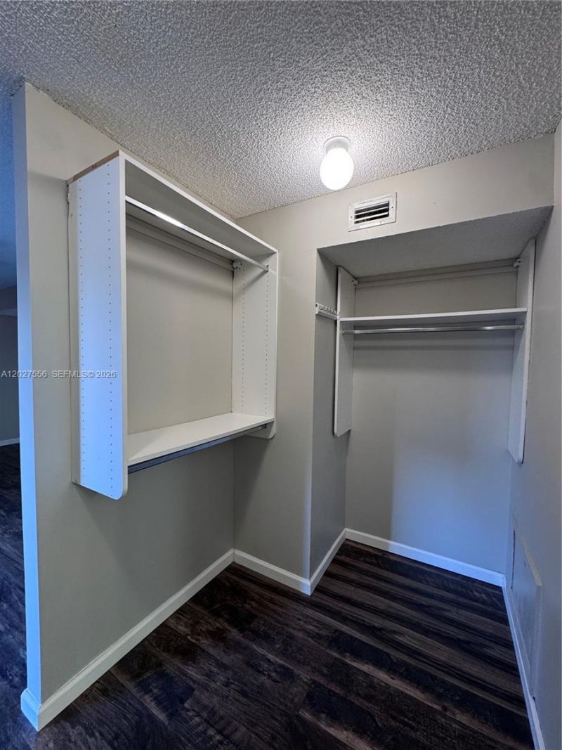 1532 W Harmony Lake Cir , Davie, FL 33324 Photo