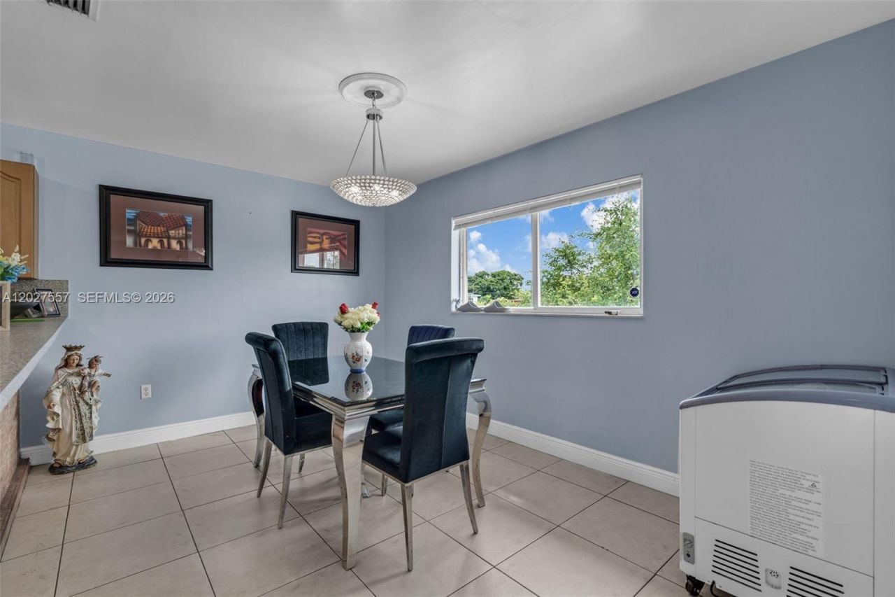 2986 NW 26th St , Miami, FL 33142 Photo
