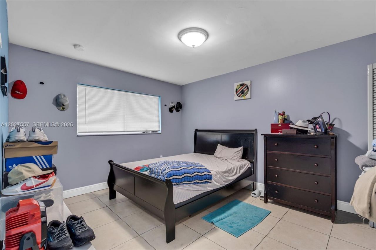 2986 NW 26th St , Miami, FL 33142 Photo