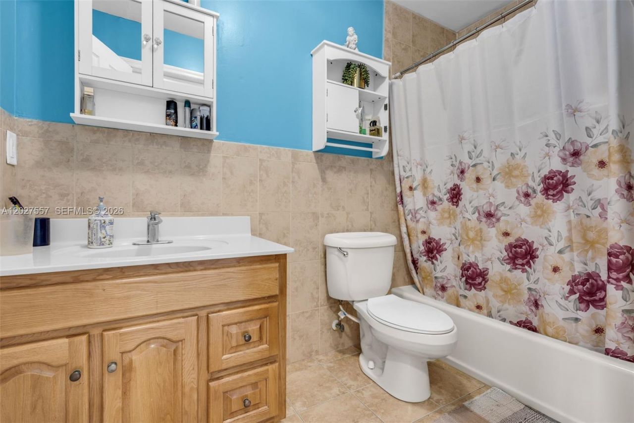 2986 NW 26th St , Miami, FL 33142 Photo