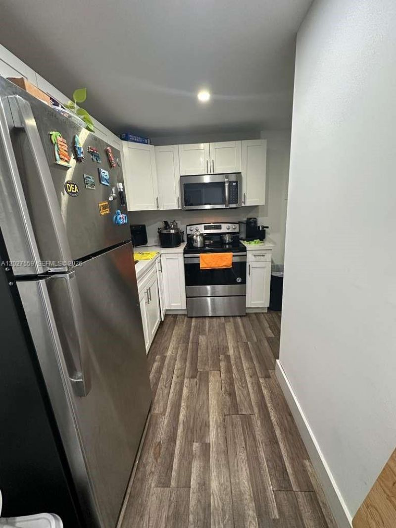 685 SW 7th Ter , Dania Beach, FL 33004 Photo