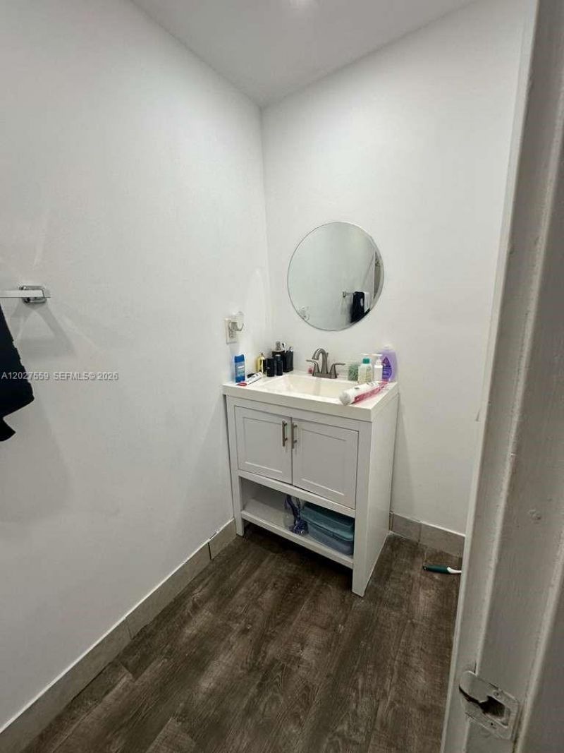 685 SW 7th Ter , Dania Beach, FL 33004 Photo