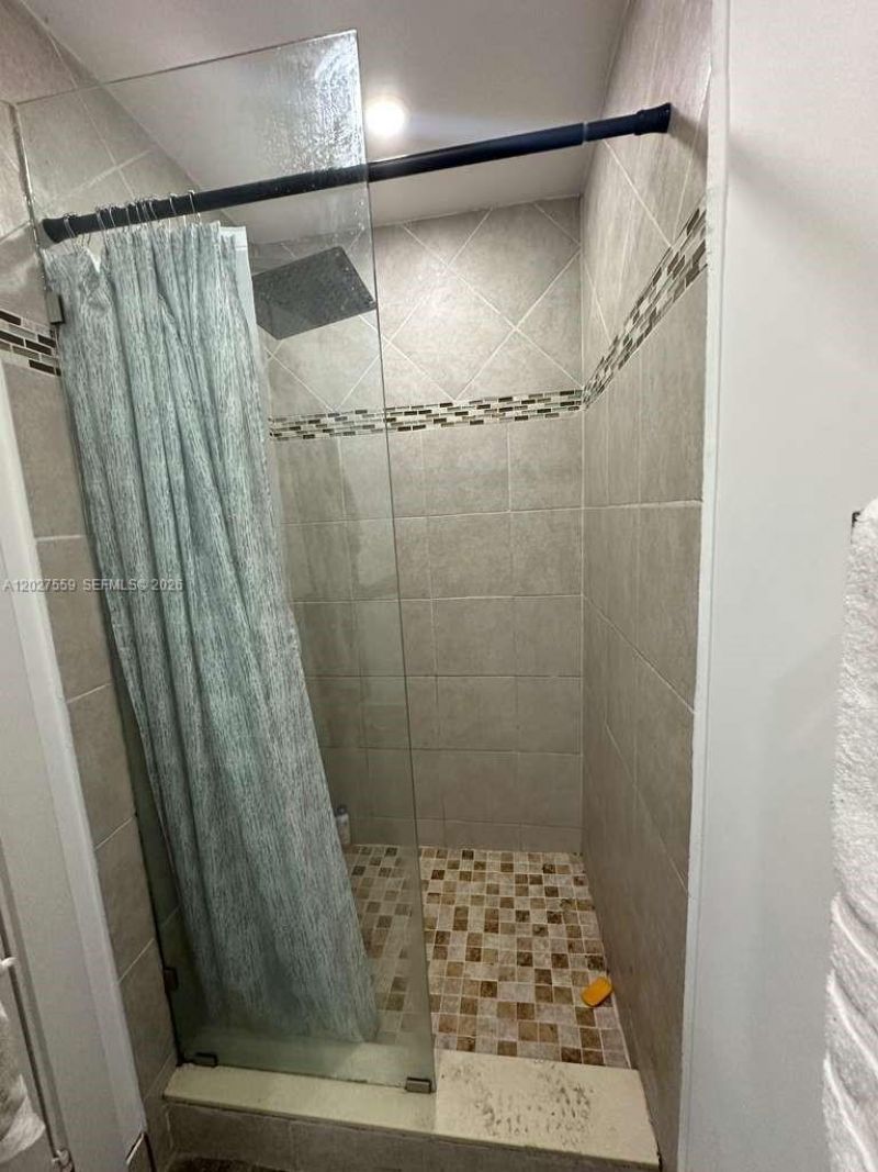 685 SW 7th Ter , Dania Beach, FL 33004 Photo