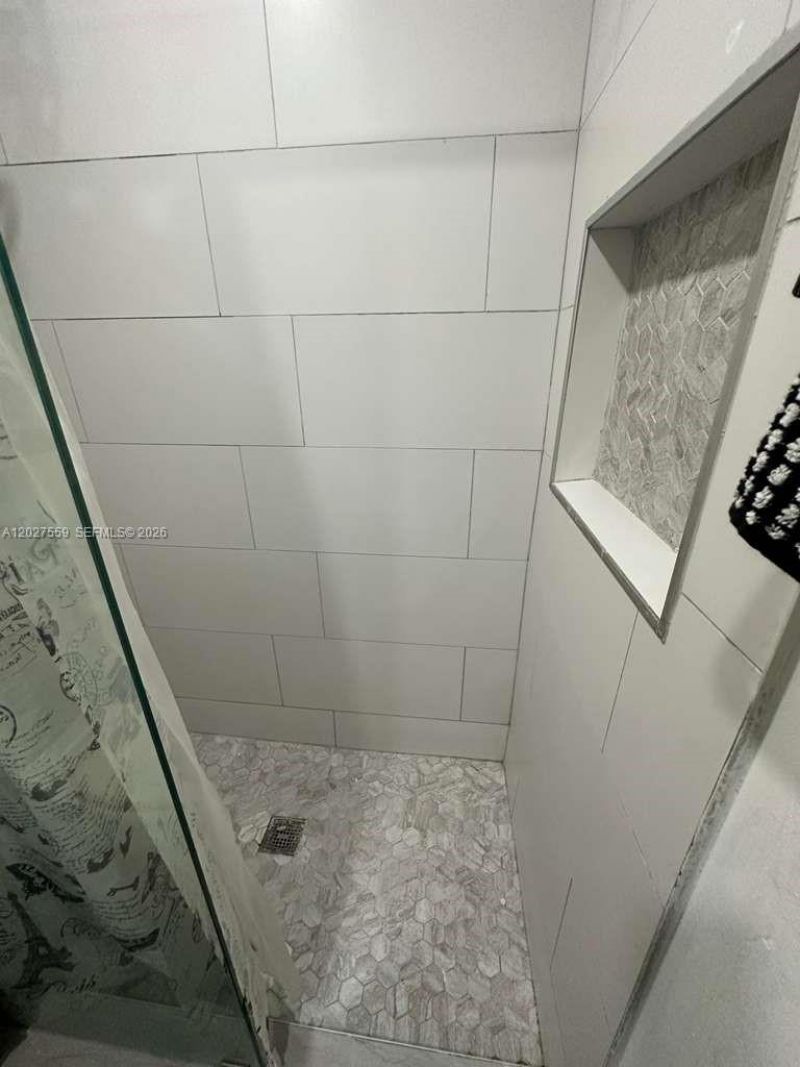 685 SW 7th Ter , Dania Beach, FL 33004 Photo