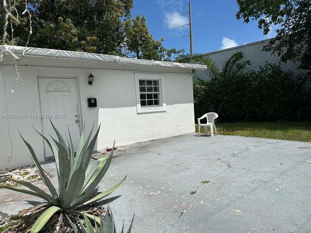 685 SW 7th Ter , Dania Beach, FL 33004 Photo