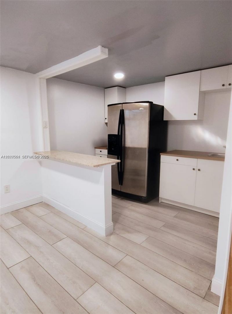 1090 W 60th St , Unit 1, Hialeah, FL 33012 Photo