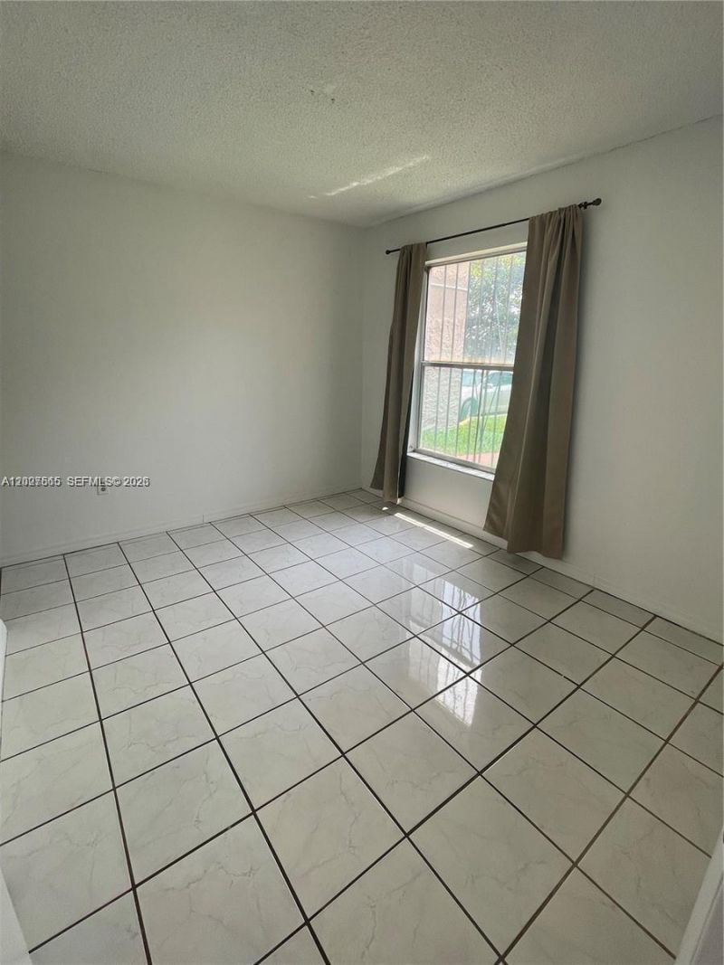5199 NW 7th St , Unit 112, Miami, FL 33126 Photo
