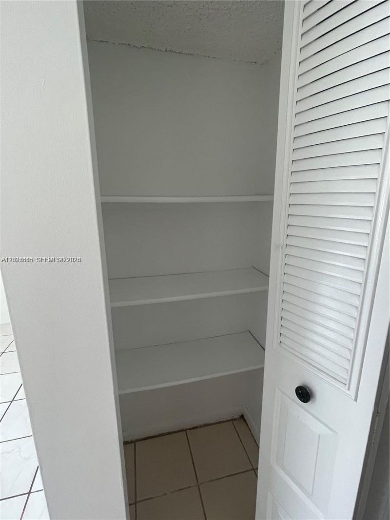 5199 NW 7th St , Unit 112, Miami, FL 33126 Photo