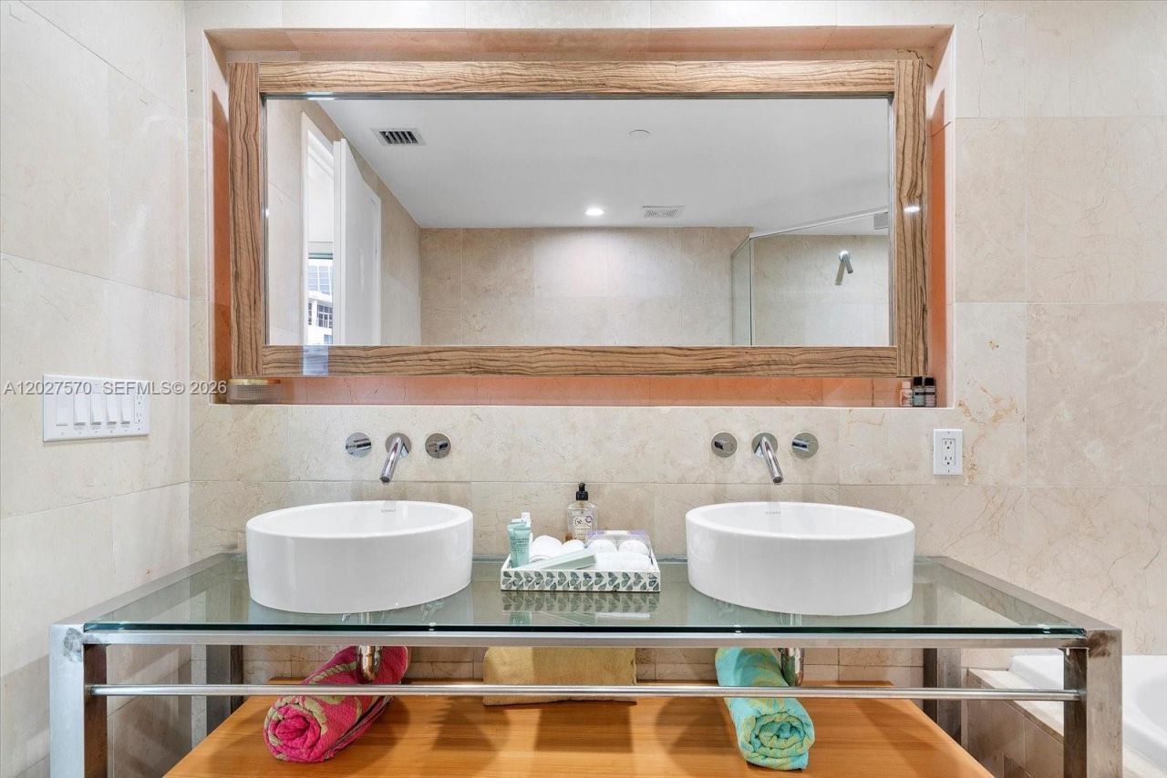 6000 Indian Creek Dr , Unit 8B, Miami Beach, FL 33140 Photo