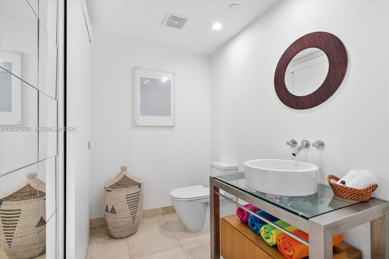 6000 Indian Creek Dr , Unit 8B, Miami Beach, FL 33140 Photo