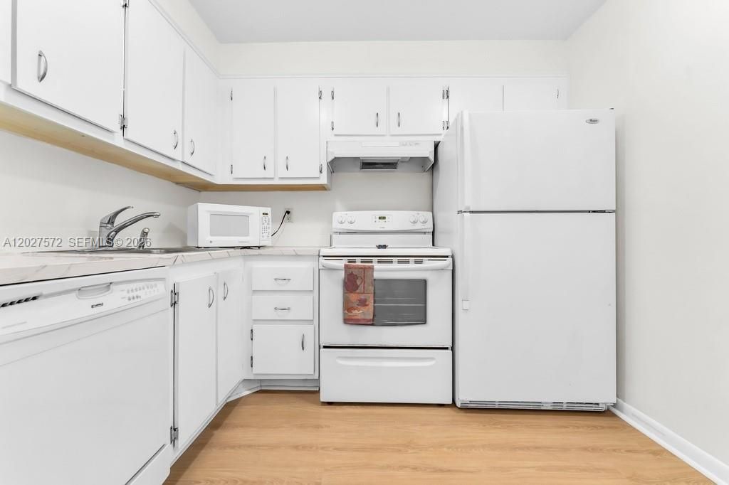 6600 Cypress Rd , Unit 310, Plantation, FL 33317 Photo