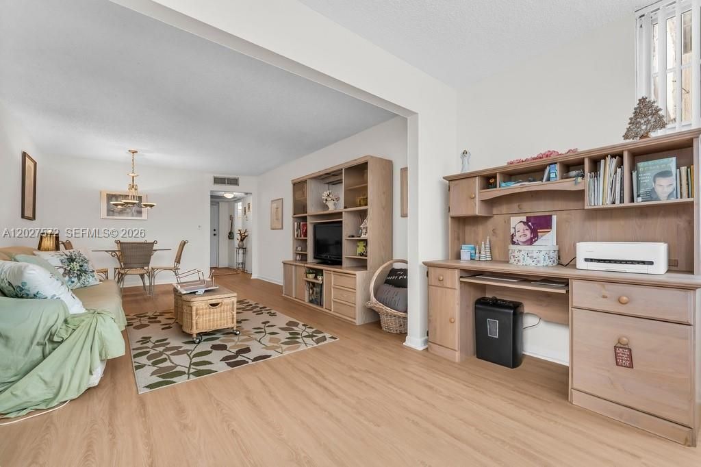 6600 Cypress Rd , Unit 310, Plantation, FL 33317 Photo