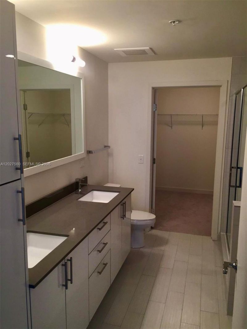 999 SW 1st Ave , Unit 2005, Miami, FL 33130 Photo