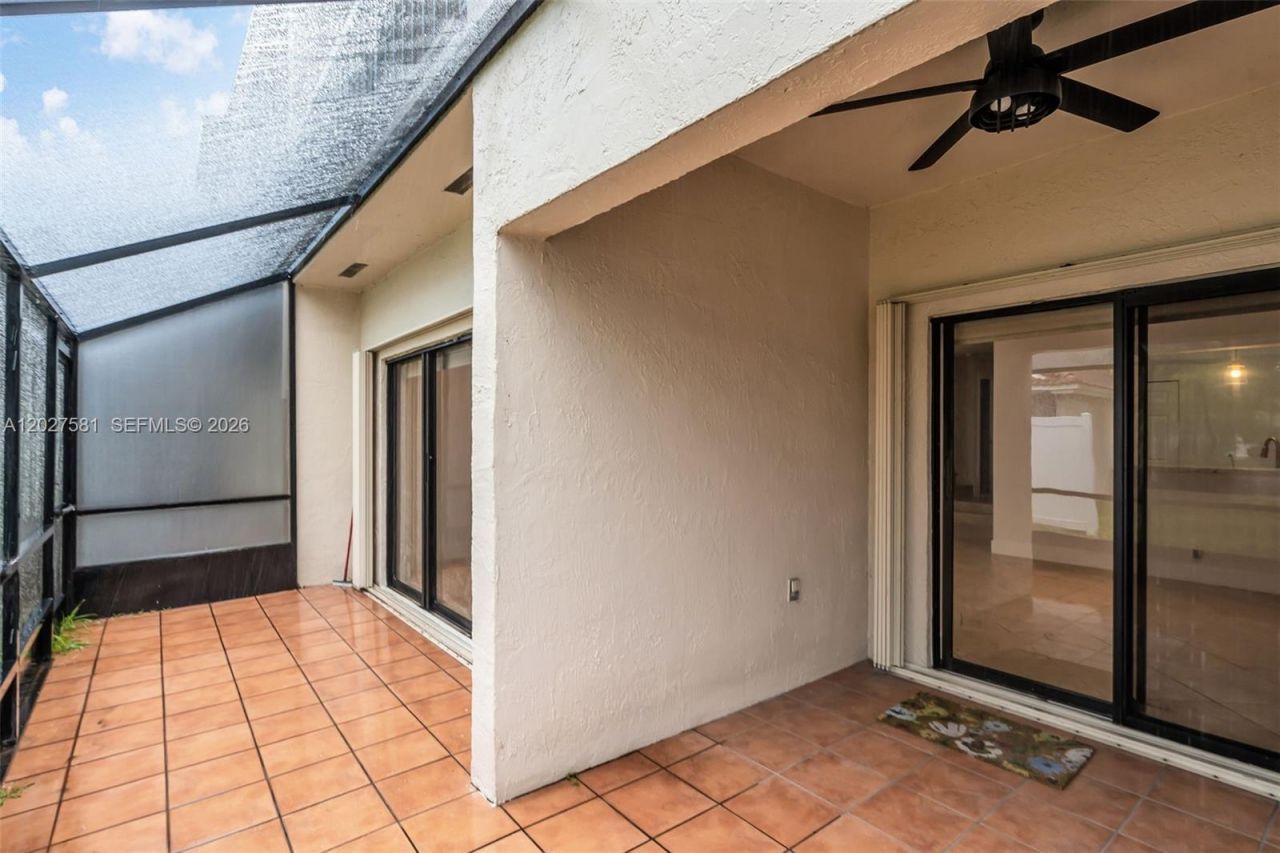 21160 Mainsail Cir , Unit H12, Aventura, FL 33180 Photo