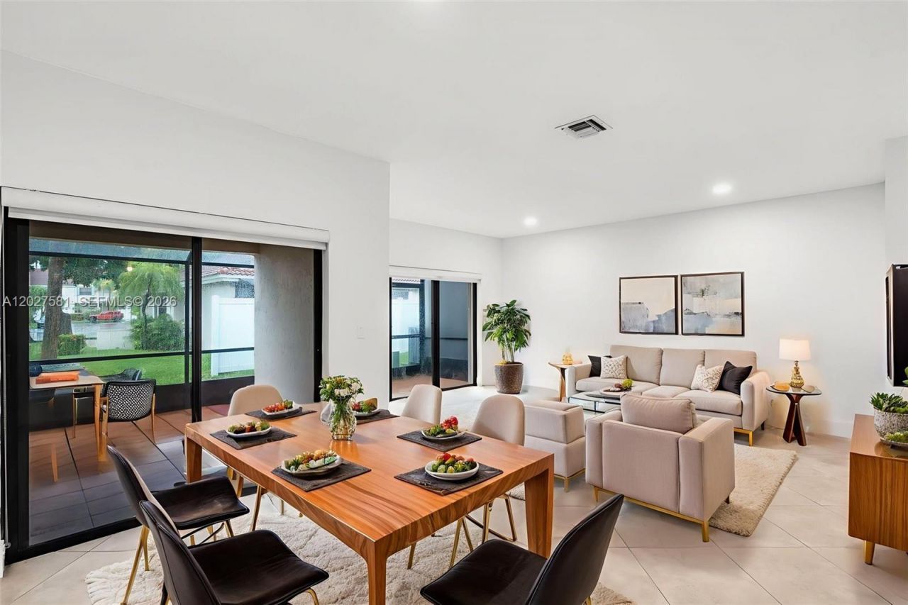 21160 Mainsail Cir , Unit H12, Aventura, FL 33180 Photo