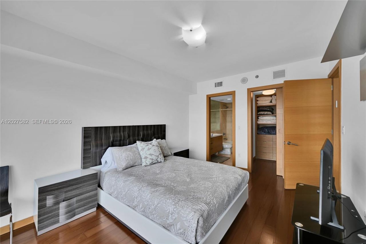 1830 S Ocean Dr , Unit 4404, Hallandale Beach, FL 33009 Photo