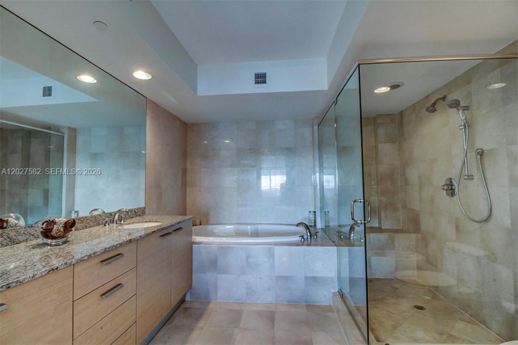 1830 S Ocean Dr , Unit 4404, Hallandale Beach, FL 33009 Photo
