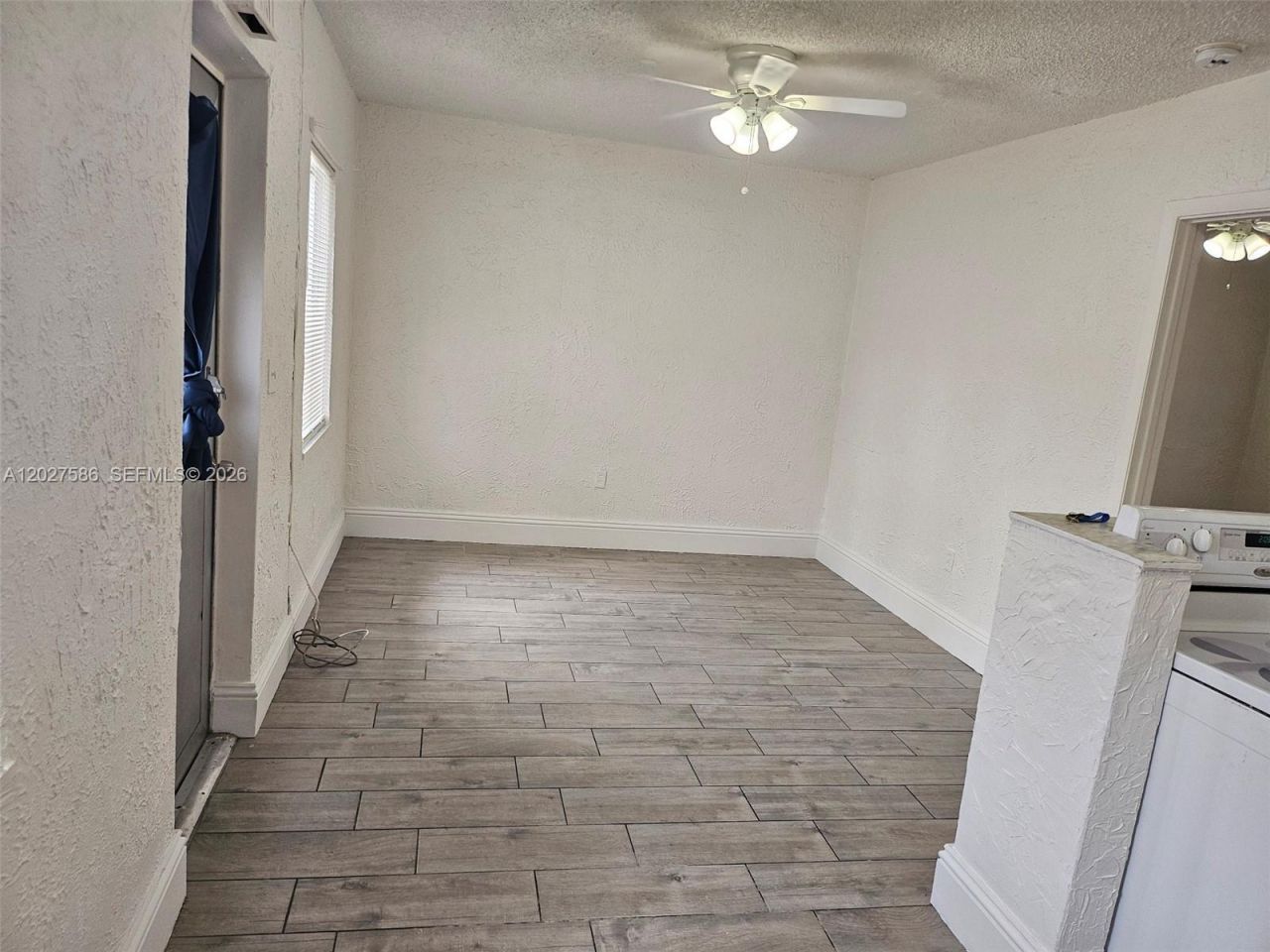 709 NE 4th Ct , Unit 2, Hallandale Beach, FL 33009 Photo