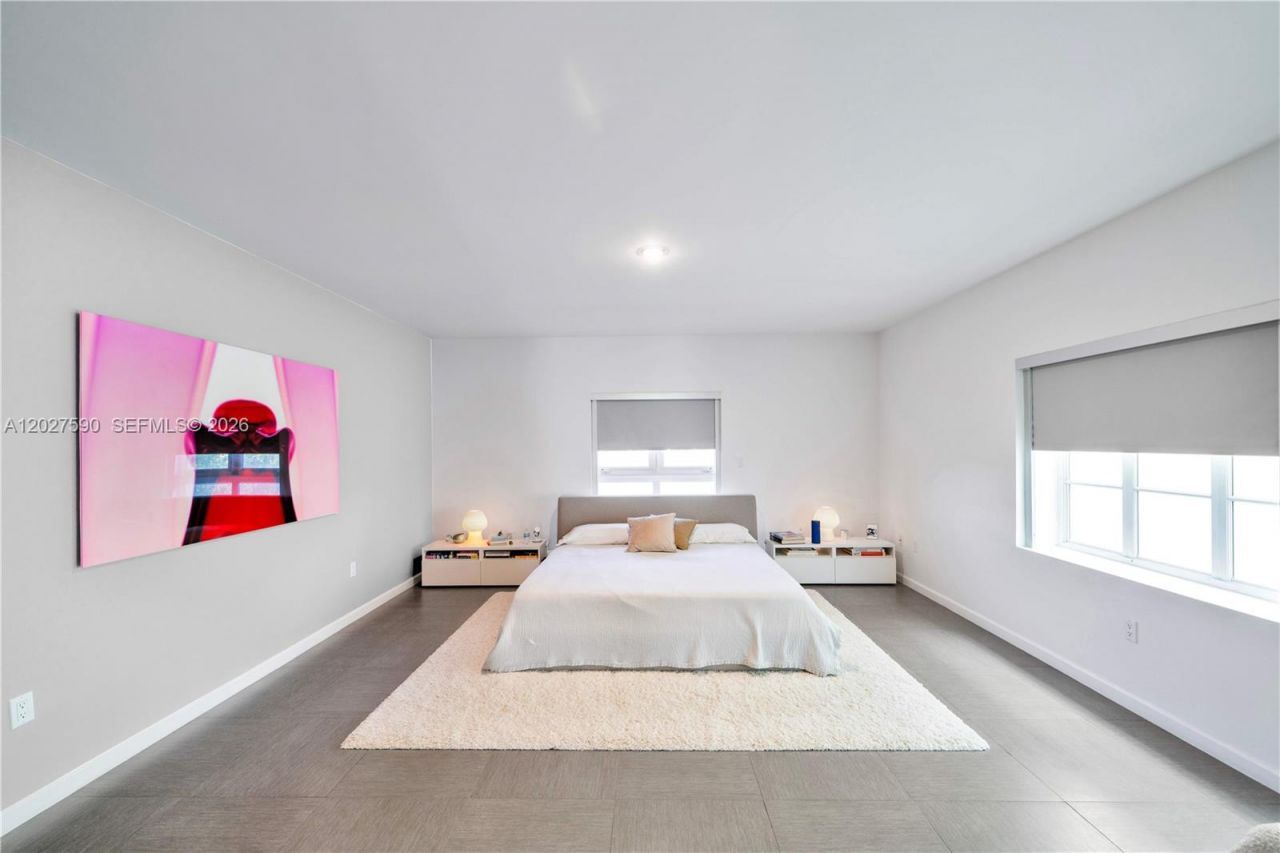 230 Water Way , Miami Beach, FL 33141 Photo