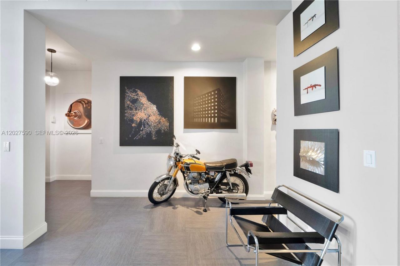 230 Water Way , Miami Beach, FL 33141 Photo