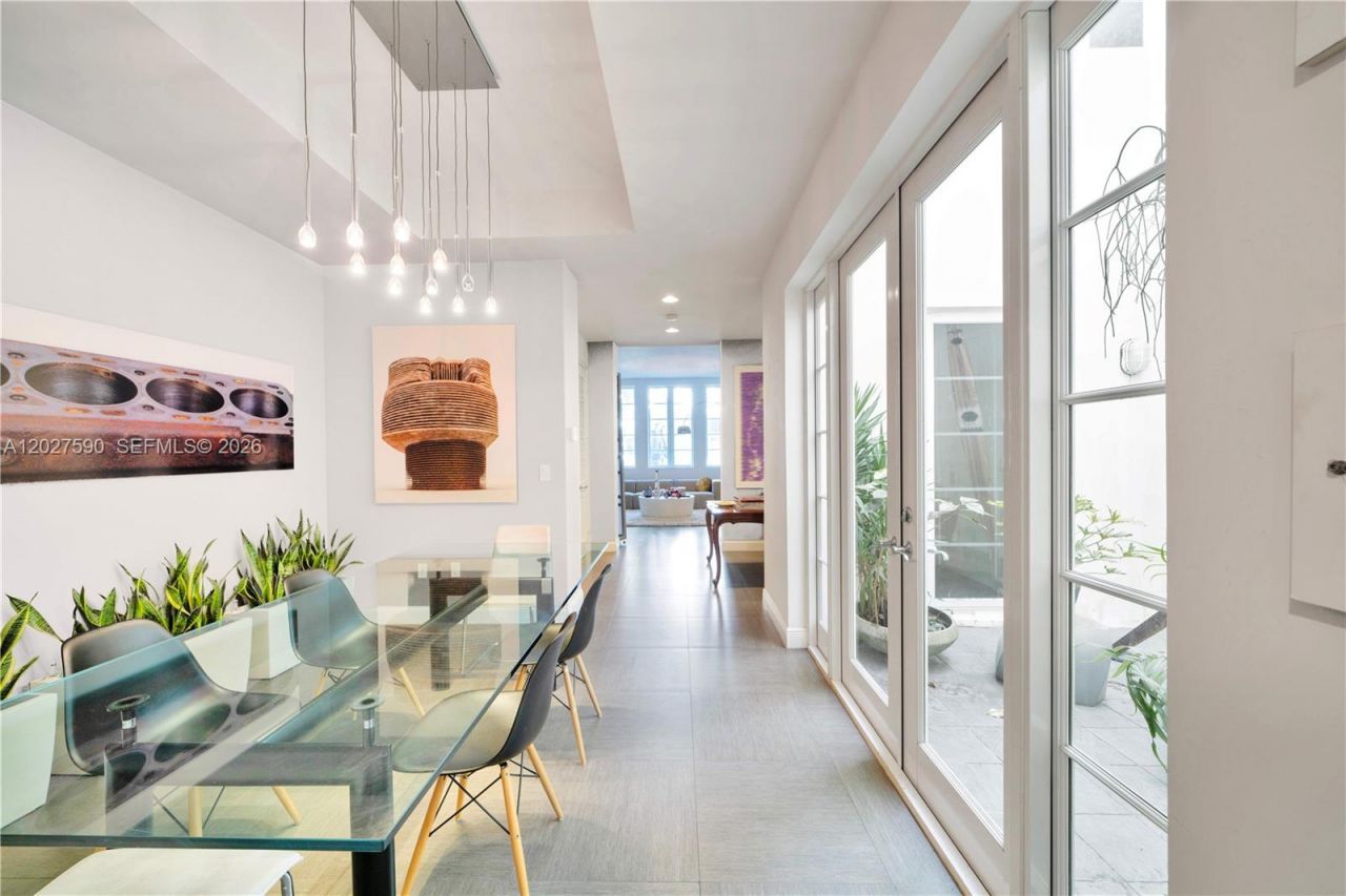 230 Water Way , Miami Beach, FL 33141 Photo