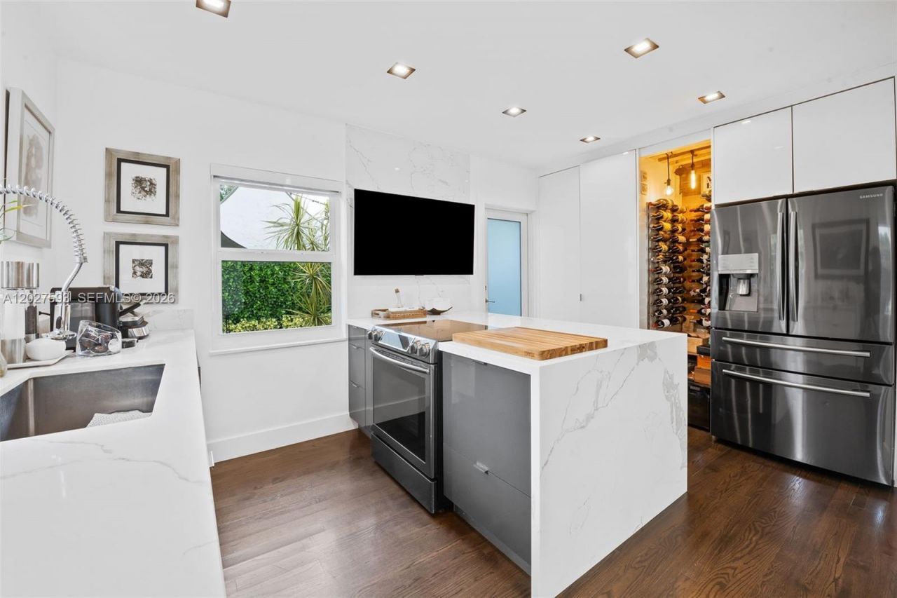 39 Montilla Ave, Coral Gables, FL 33134 Photo