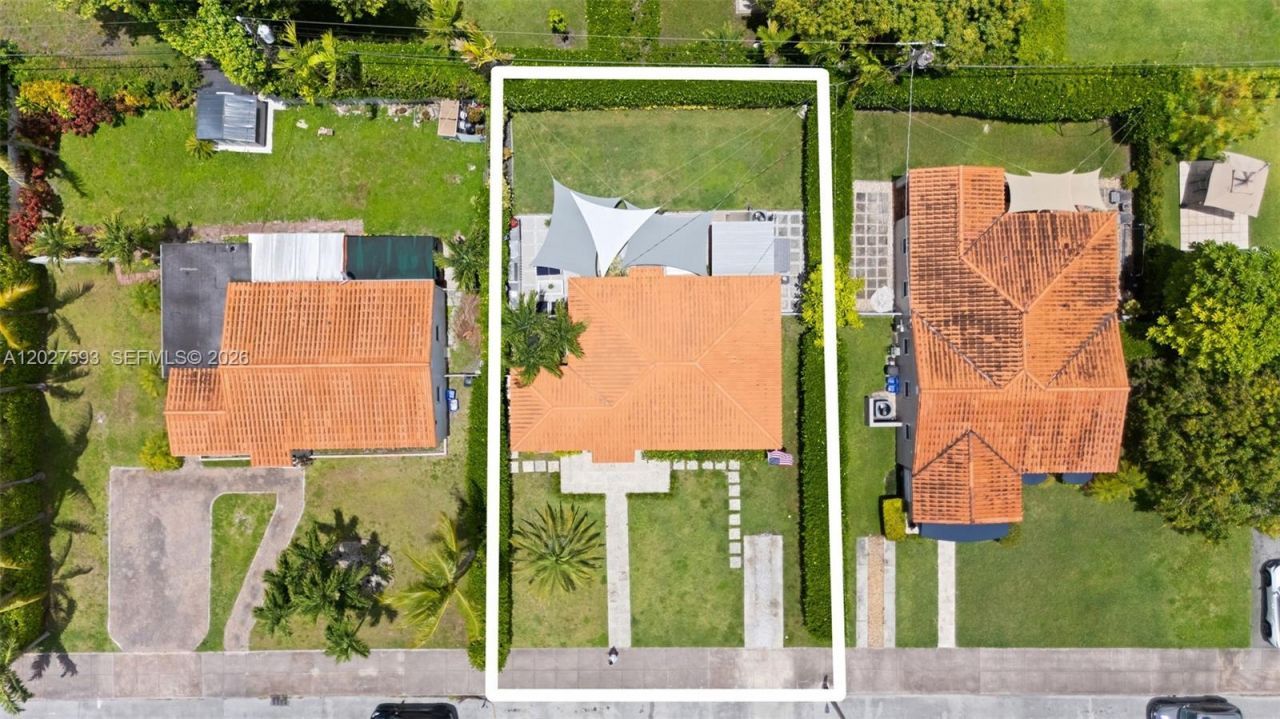 39 Montilla Ave, Coral Gables, FL 33134 Photo