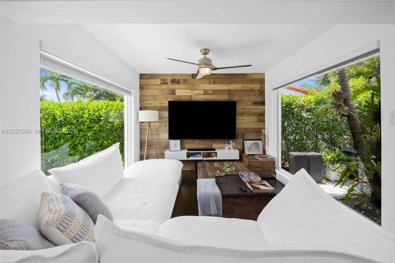 39 Montilla Ave, Coral Gables, FL 33134 Photo