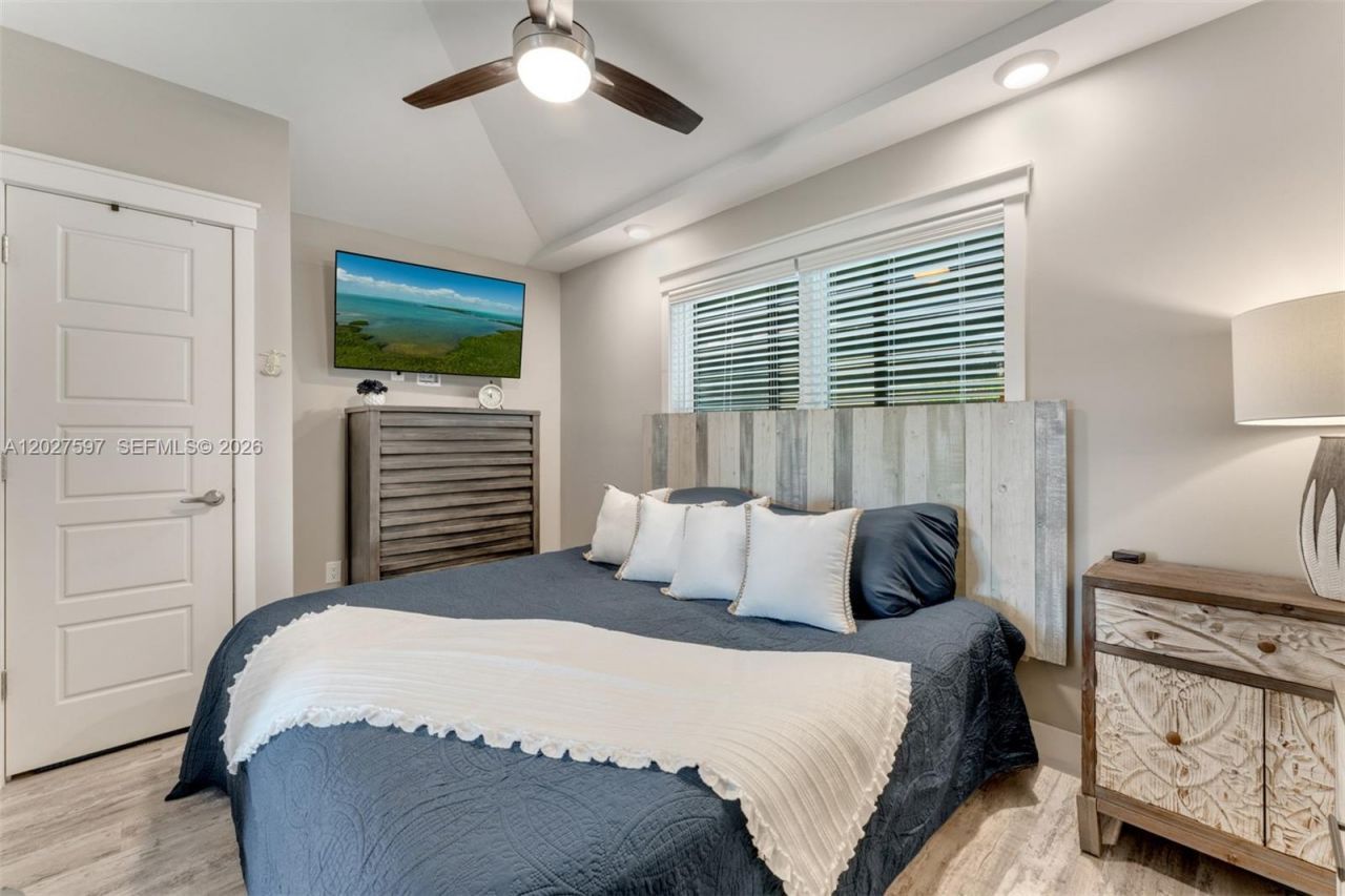 101 11th Street Ocean, Lot 13, Marathon, FL 33050 Photo
