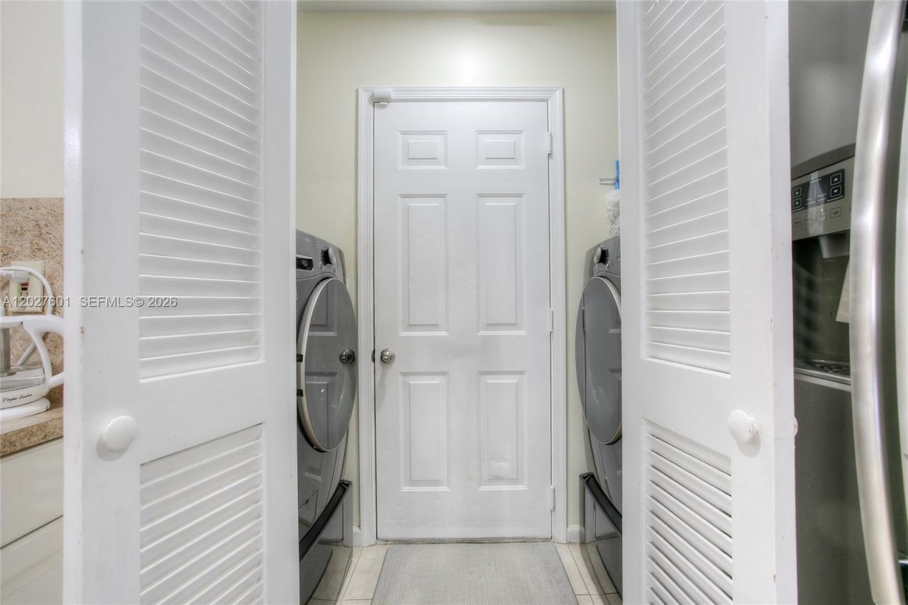 9521 NW 18th Mnr , Plantation, FL 33322 Photo