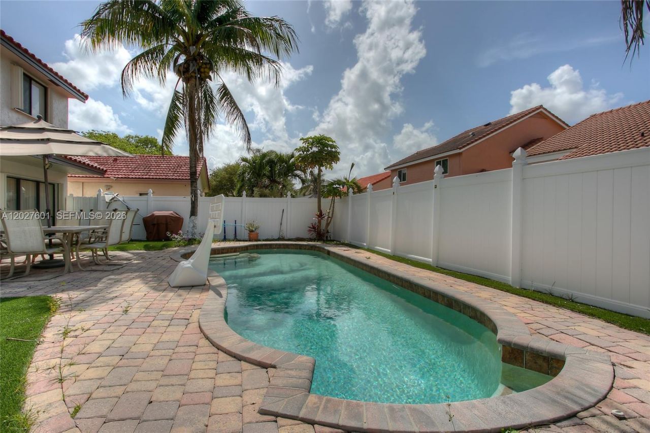 9521 NW 18th Mnr , Plantation, FL 33322 Photo