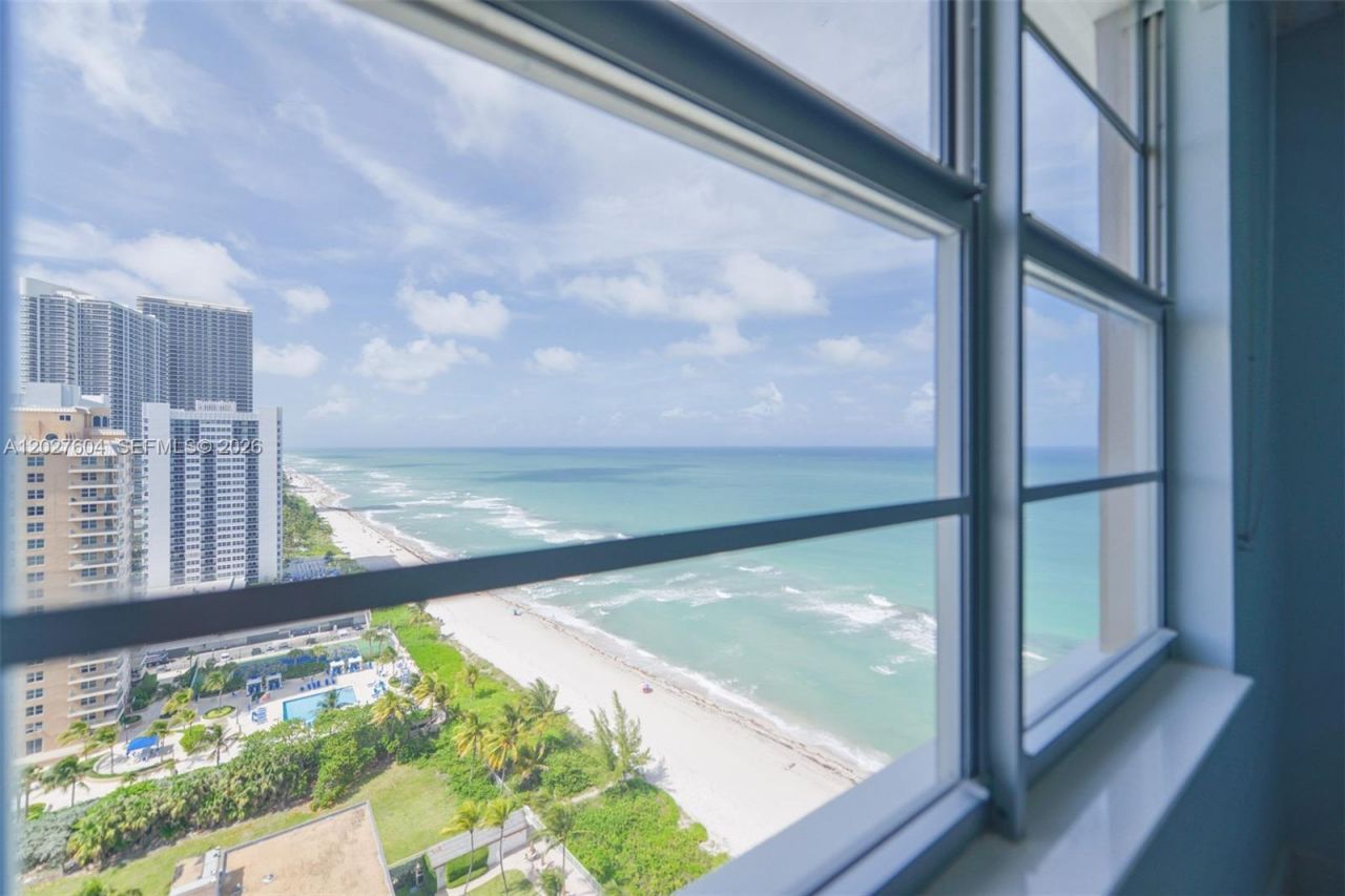 1950 S Ocean Dr, Unit 19P, Hallandale Beach, FL 33009 Photo
