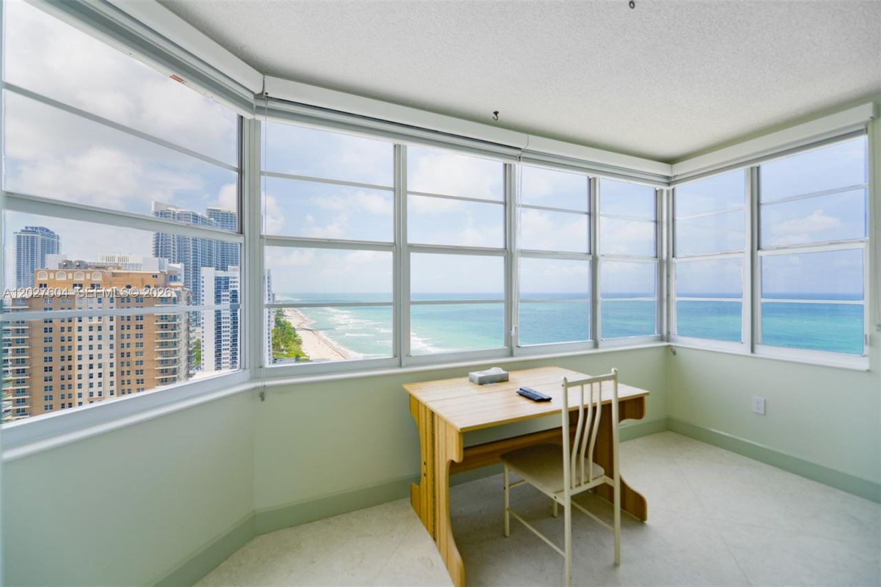 1950 S Ocean Dr, Unit 19P, Hallandale Beach, FL 33009 Photo