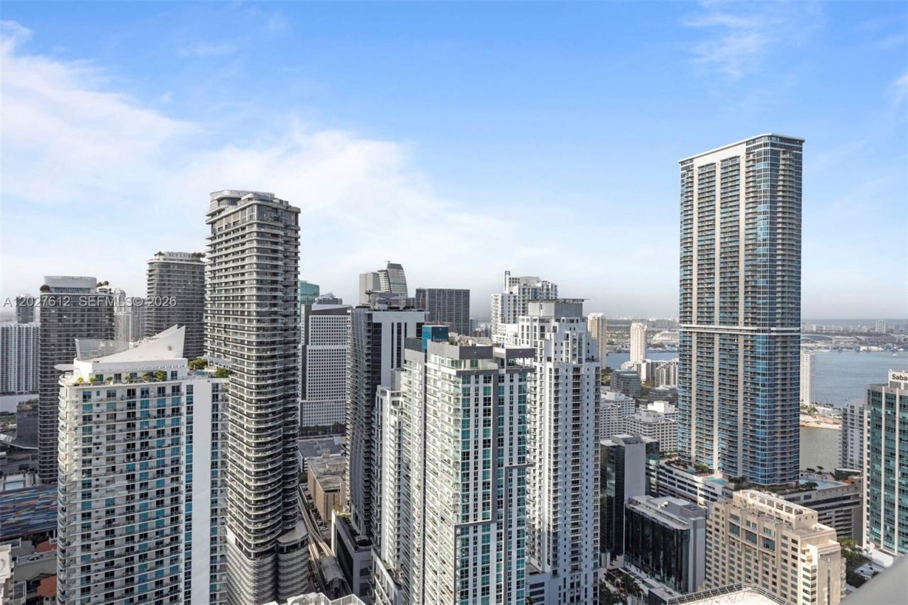 1300 S Miami Ave , Unit PH4910, Miami, FL 33130 Photo