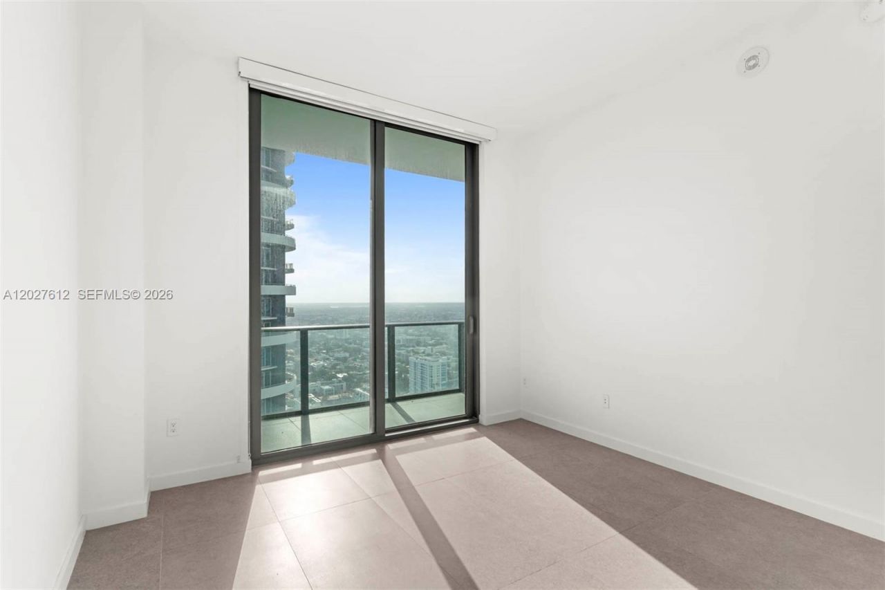 1300 S Miami Ave , Unit PH4910, Miami, FL 33130 Photo