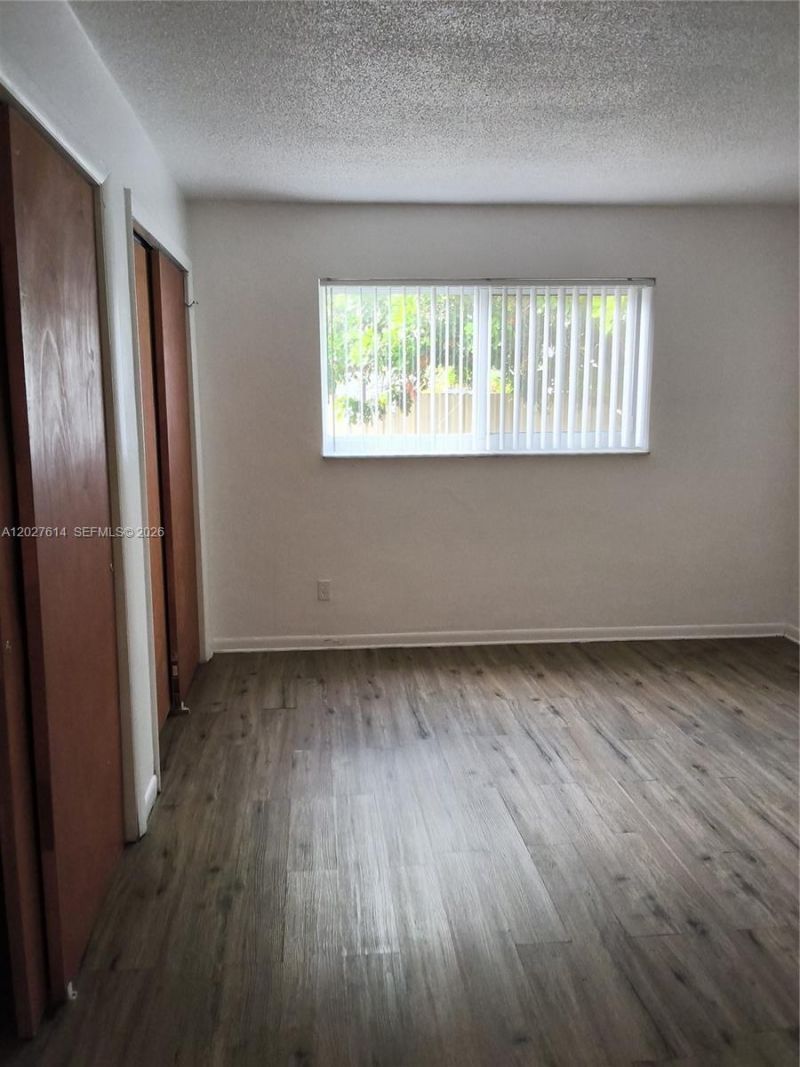 7041 Pembroke Rd , Unit 2, Pembroke Pines, FL 33023 Photo