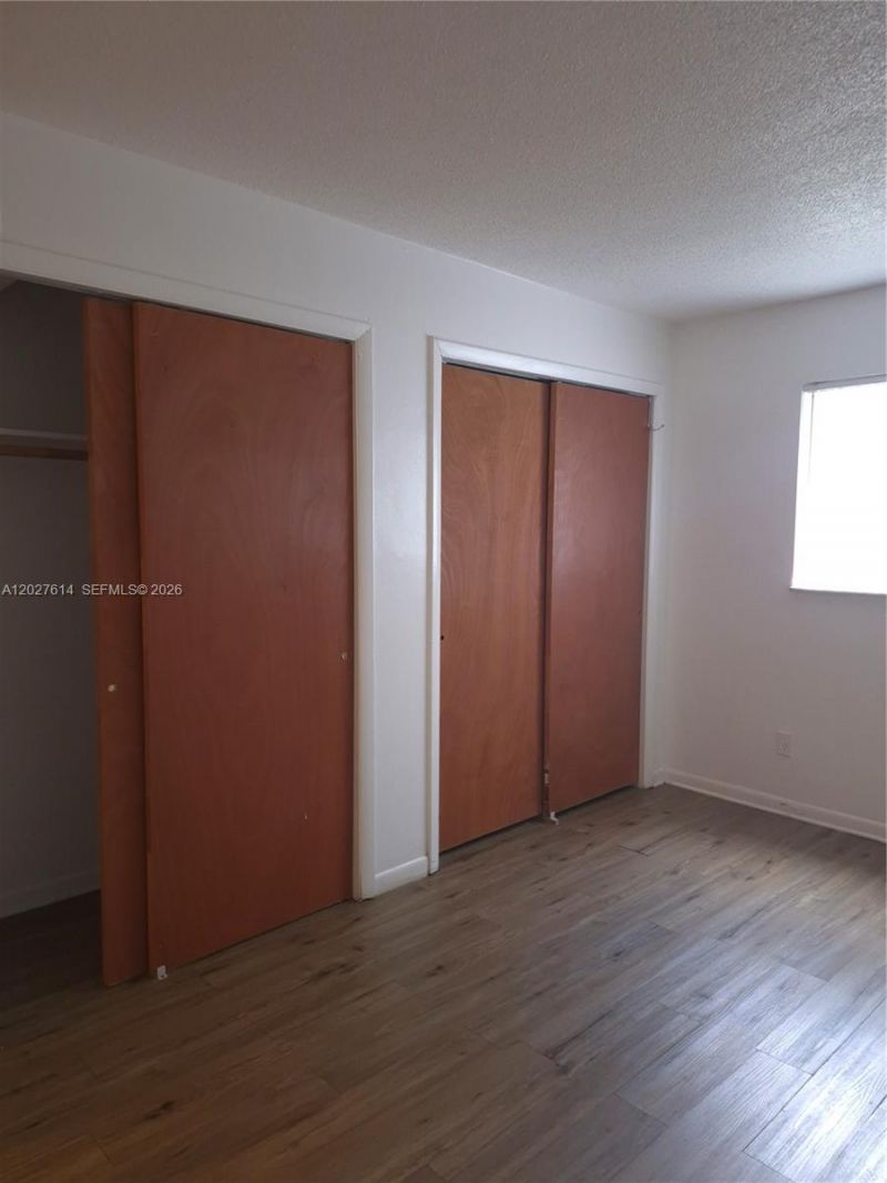 7041 Pembroke Rd , Unit 2, Pembroke Pines, FL 33023 Photo