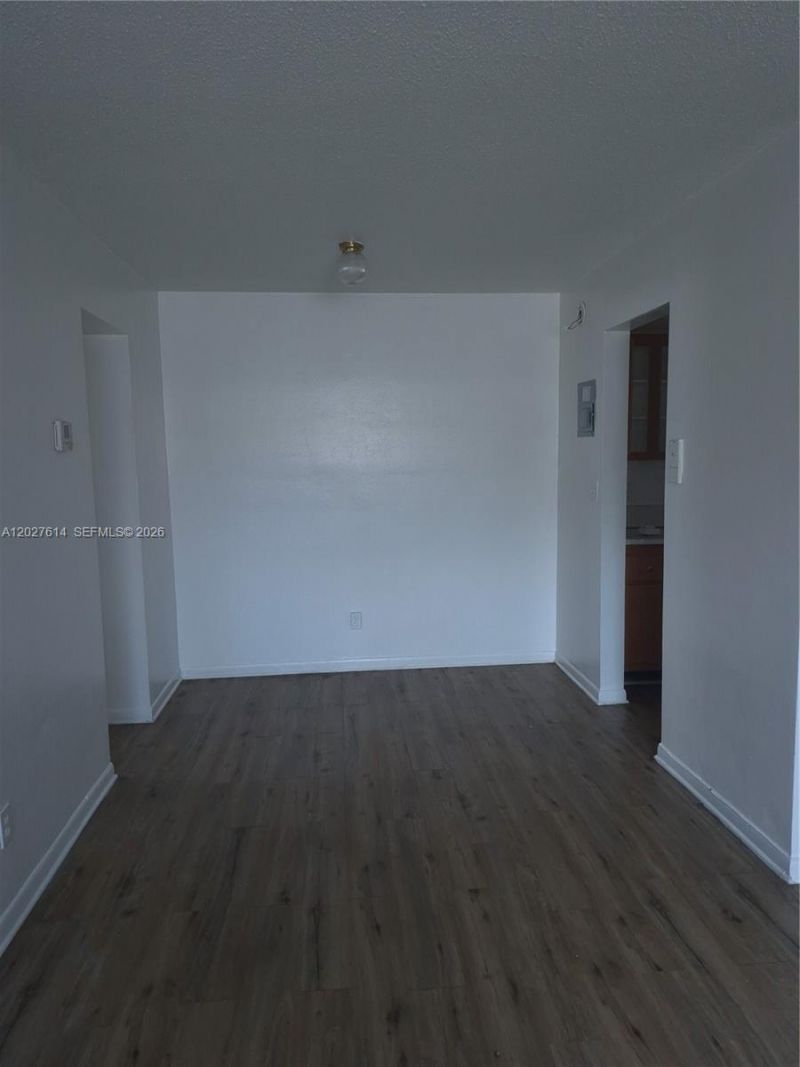 7041 Pembroke Rd , Unit 2, Pembroke Pines, FL 33023 Photo