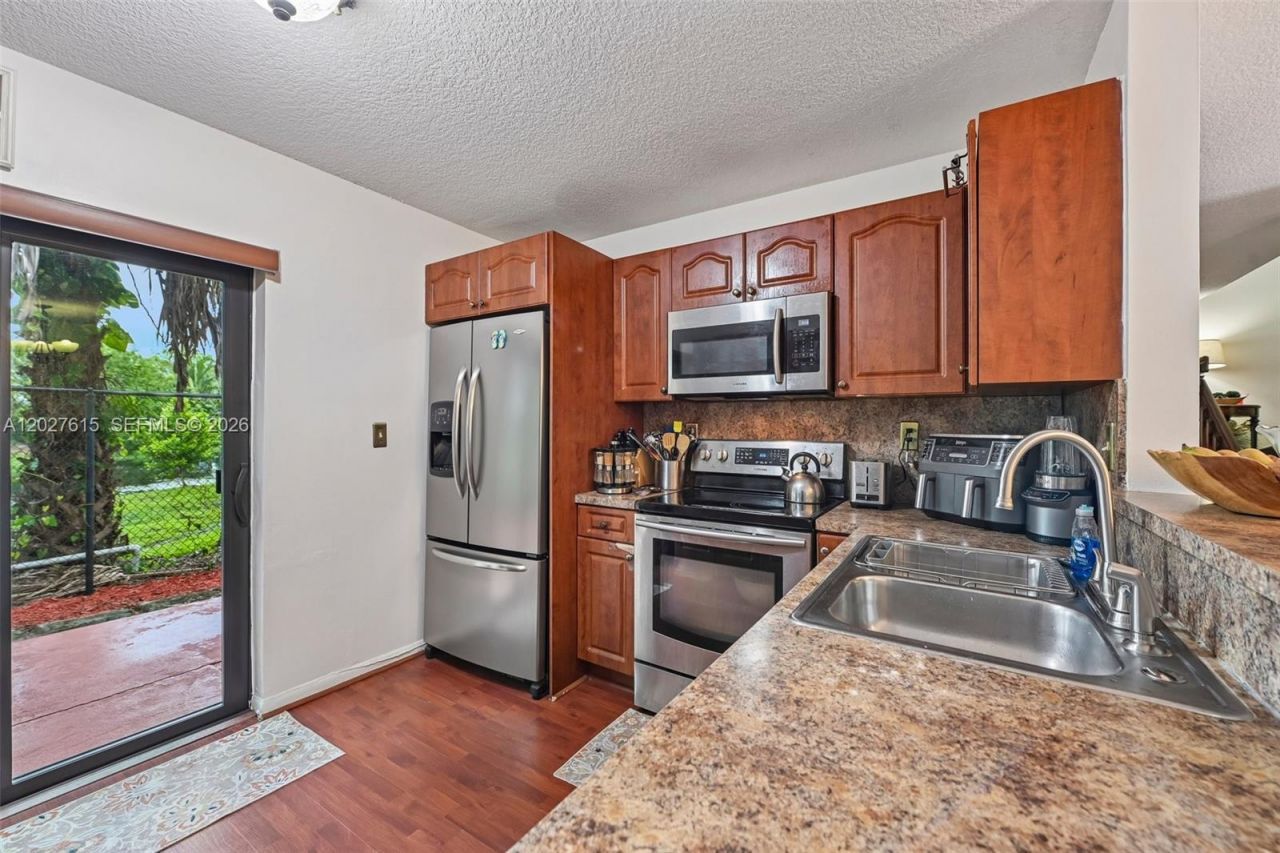 3461 Cluster Rd , Miramar, FL 33025 Photo