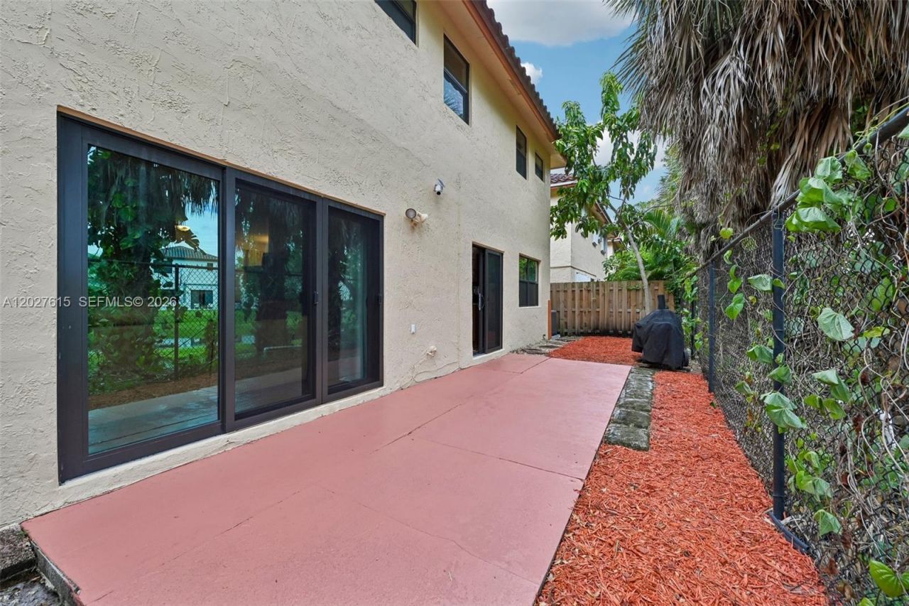 3461 Cluster Rd , Miramar, FL 33025 Photo