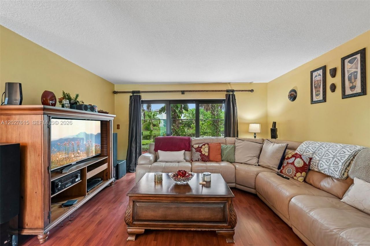3461 Cluster Rd , Miramar, FL 33025 Photo