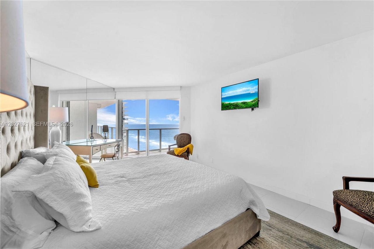 16485 Collins Ave , Unit 1836, Sunny Isles Beach, FL 33160 Photo