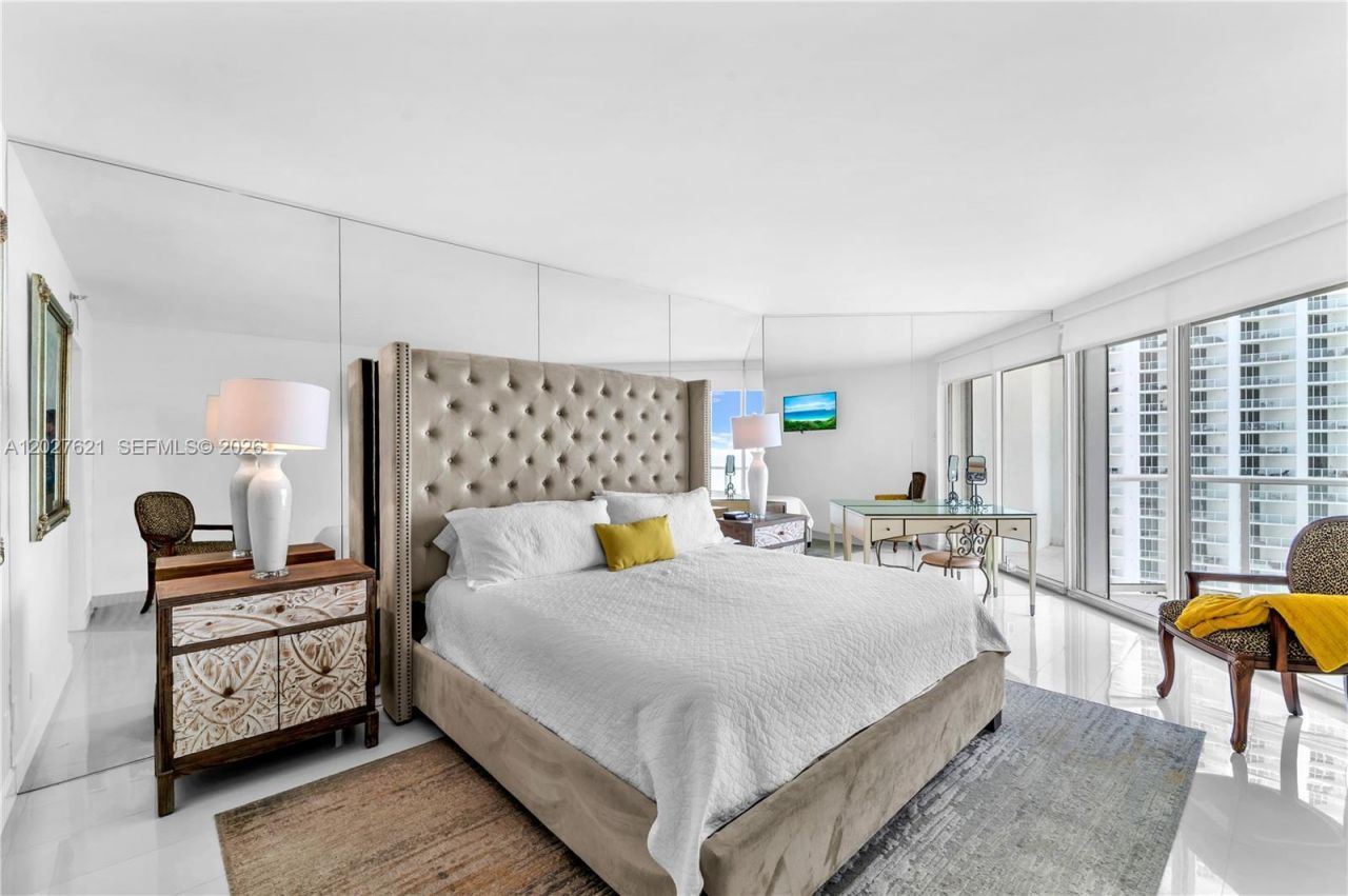 16485 Collins Ave , Unit 1836, Sunny Isles Beach, FL 33160 Photo