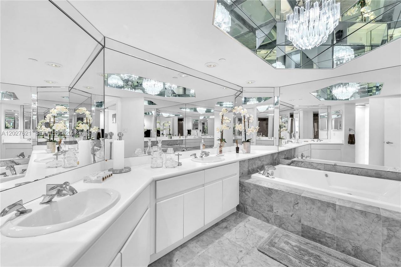 16485 Collins Ave , Unit 1836, Sunny Isles Beach, FL 33160 Photo