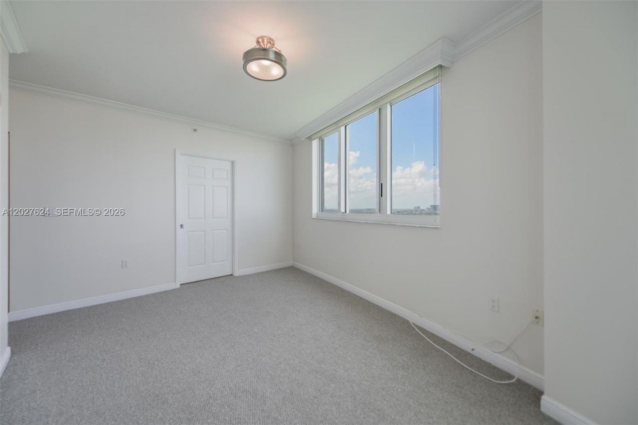 1745 E Hallandale Beach Blvd , Unit 1903W, Hallandale Beach, FL 33009 Photo